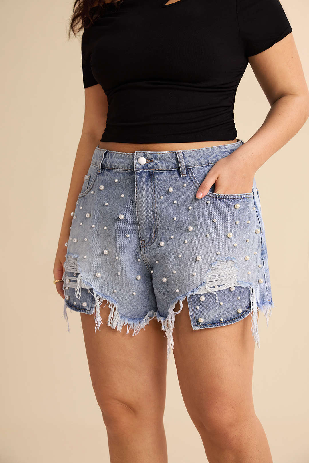 Plus Size High Waist Beaded Denim Shorts - Weenar