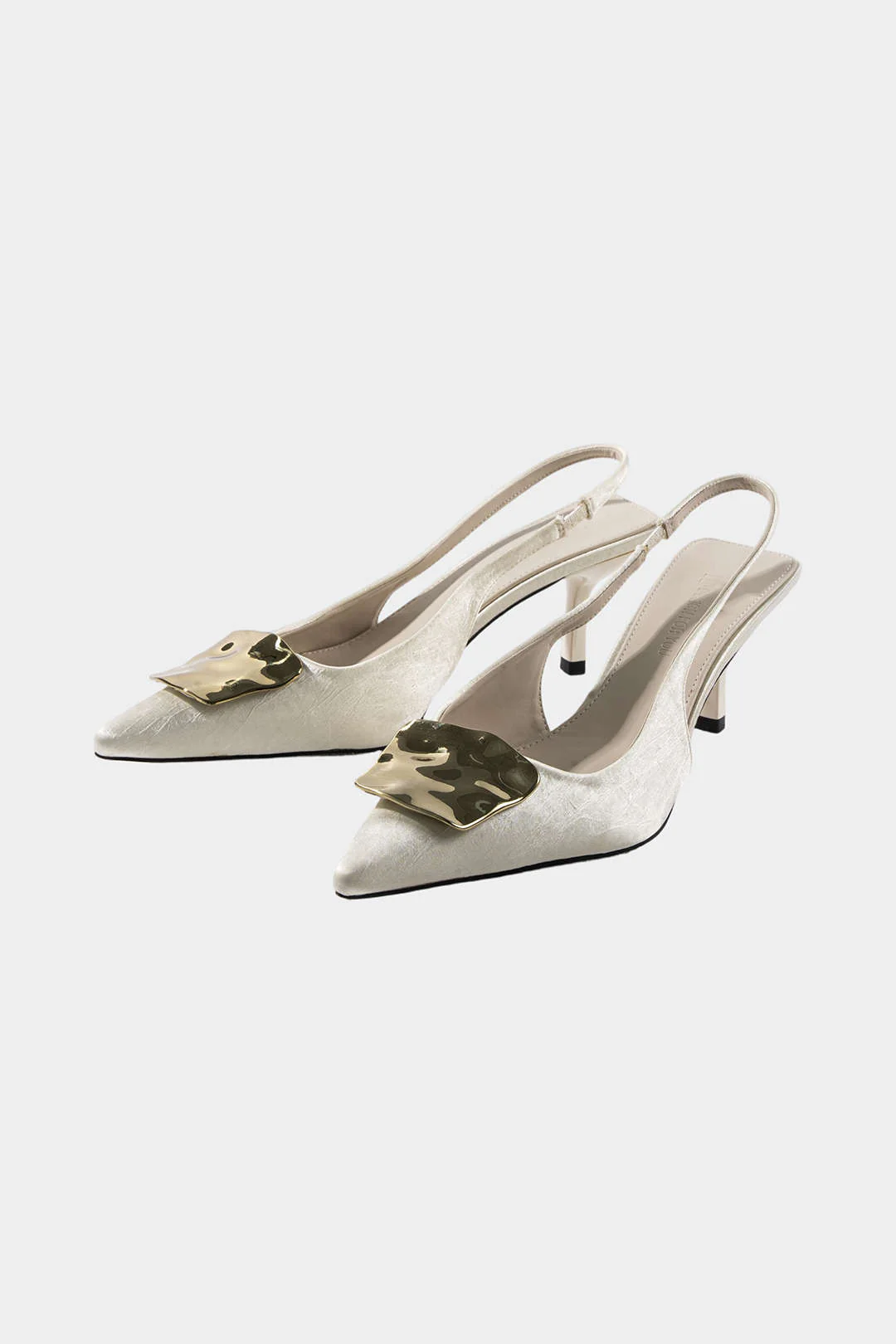 Metallic Decor Buckle Pointed Heels - Weenar