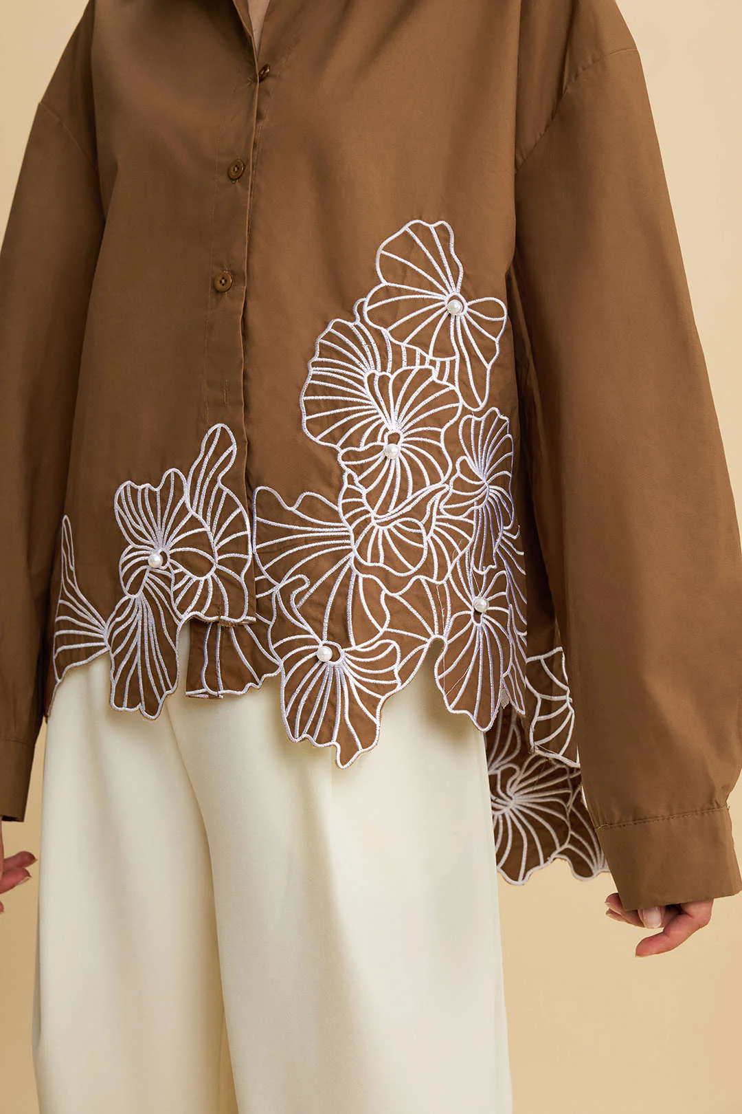 Asymmetrical Embroidery Button Long-Sleeve Shirt - Weenar