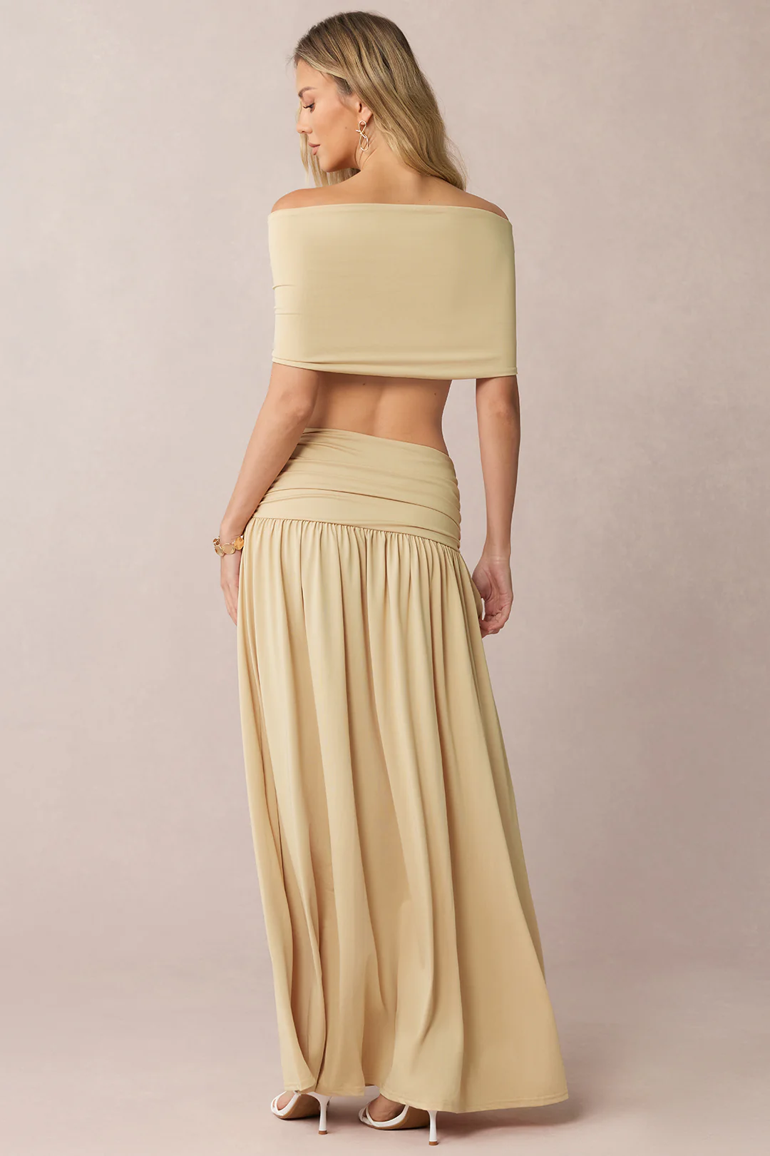Ruched Off-Shoulde Top And Skirt Set - Weenar