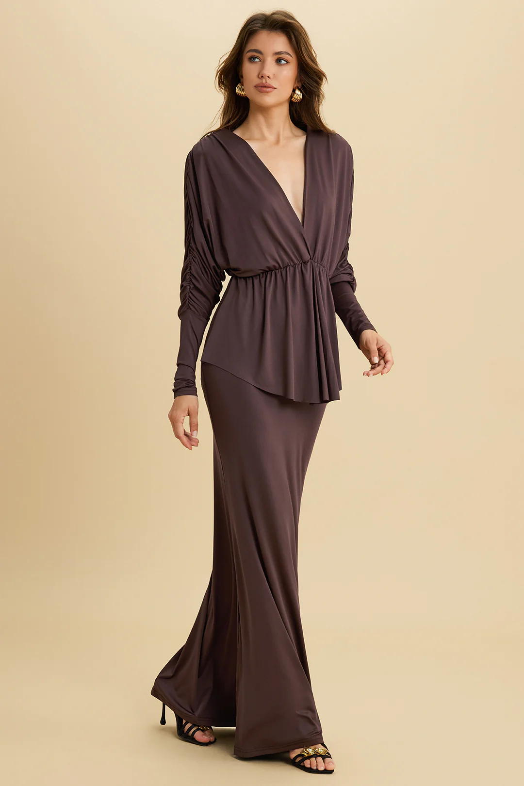 V-Neck Ruffle Long-Sleeve Top And Skirt Set - Weenar