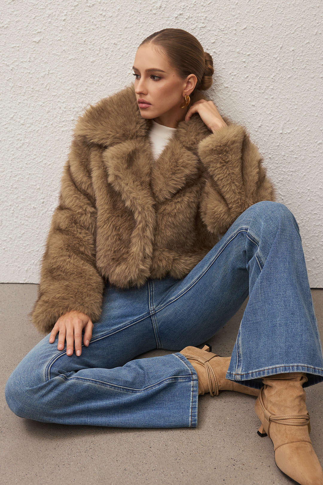 Faux Fur Short Coat - Weenar
