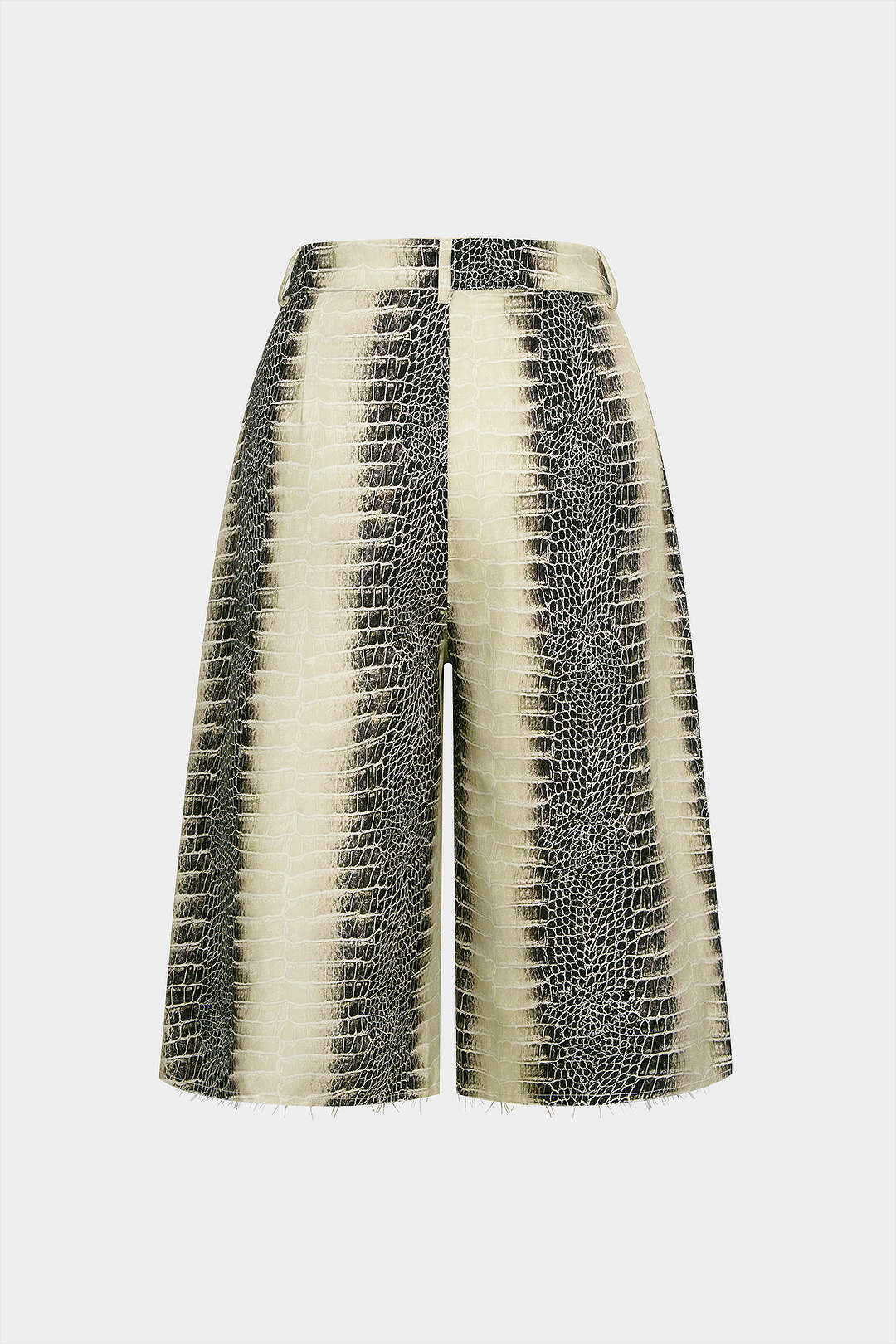 Snake Skin Print Straight Leg Shorts - Weenar