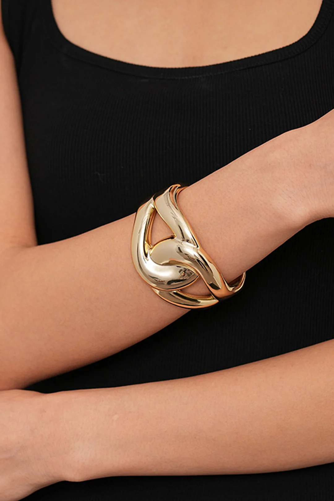 Irregular Open Bracelet - Weenar