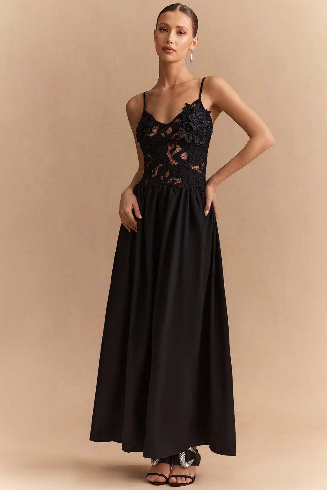 Patchwork Lace Hollow Out Slip Sleeveless Maxi Dress - Weenar