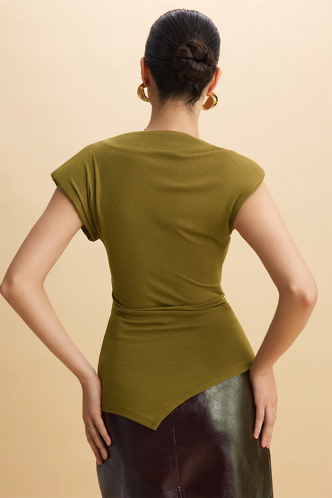 Asymmetrical Draped Cowl Neck Ruched Flutter Shoulder Pads Short Sleeve T-Shirt - Weenar