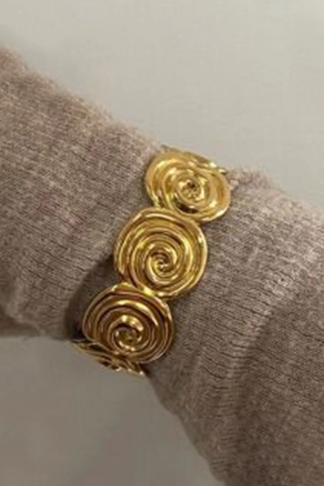 Alloy Geometric Open Bracelet - Weenar