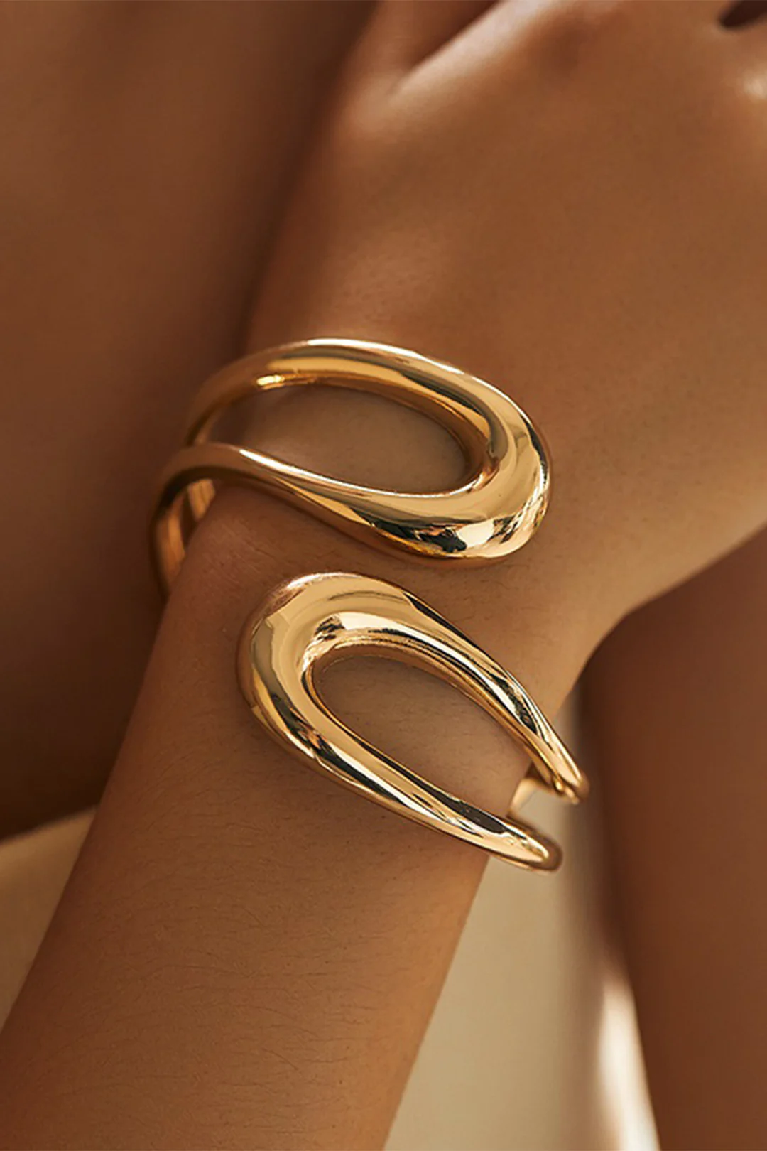 Metallic Irregular Bracelet - Weenar