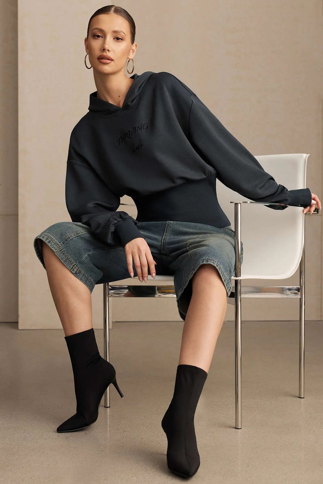 Letter Embroidery Long-Sleeve Hoodie - Weenar