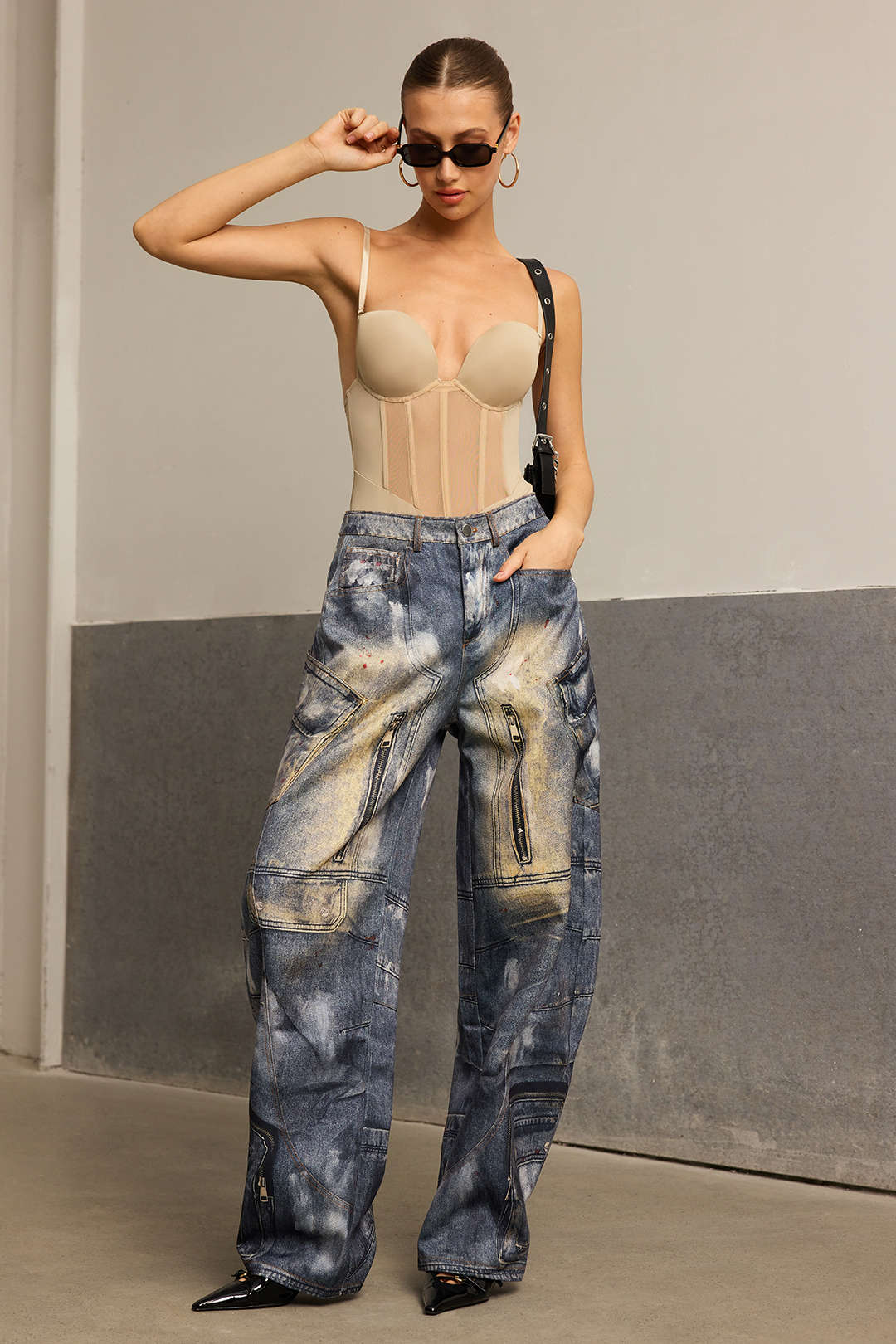 Abstract Print Pocket Barrel Trousers - Weenar