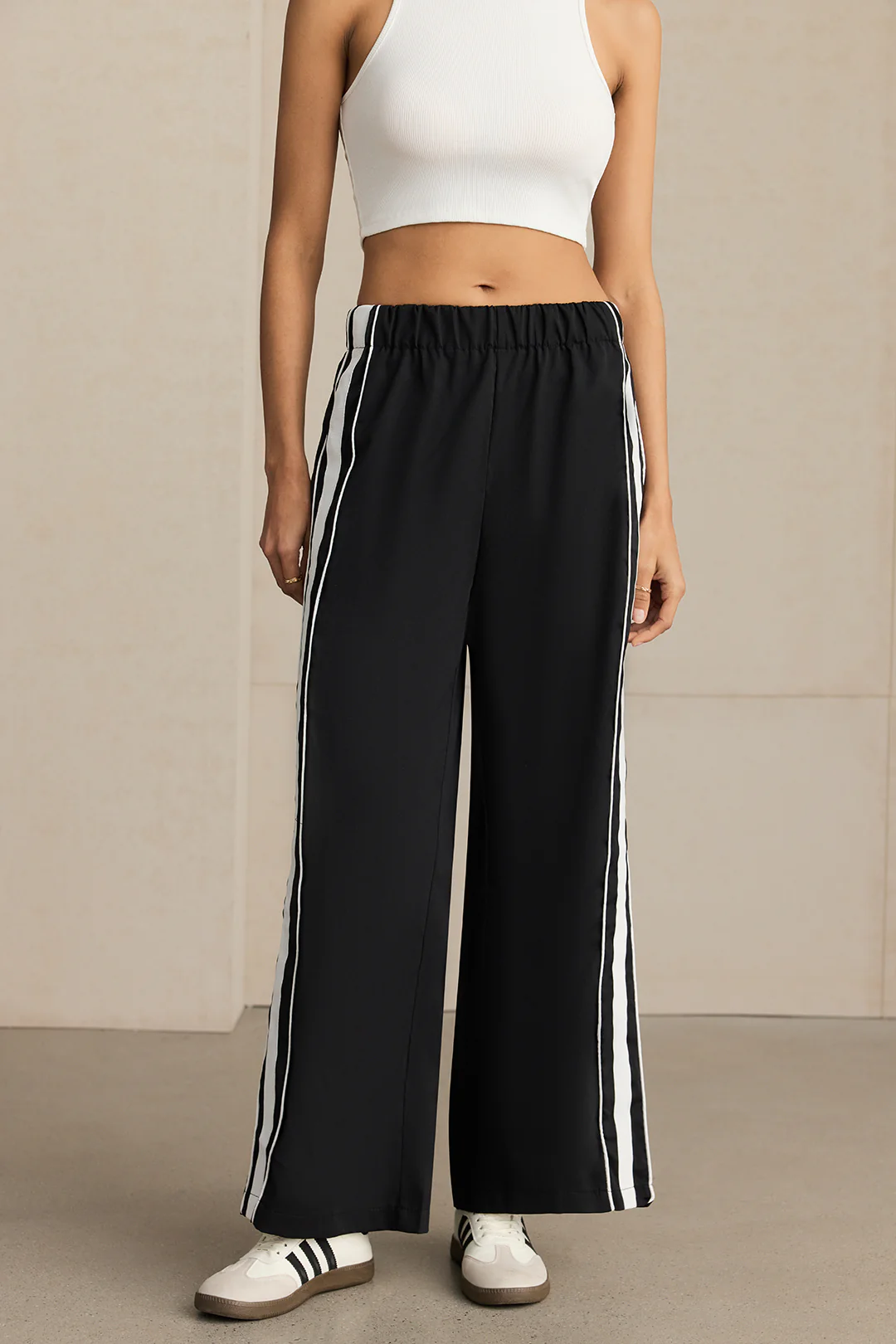Contrast Straight Leg Pants - Weenar