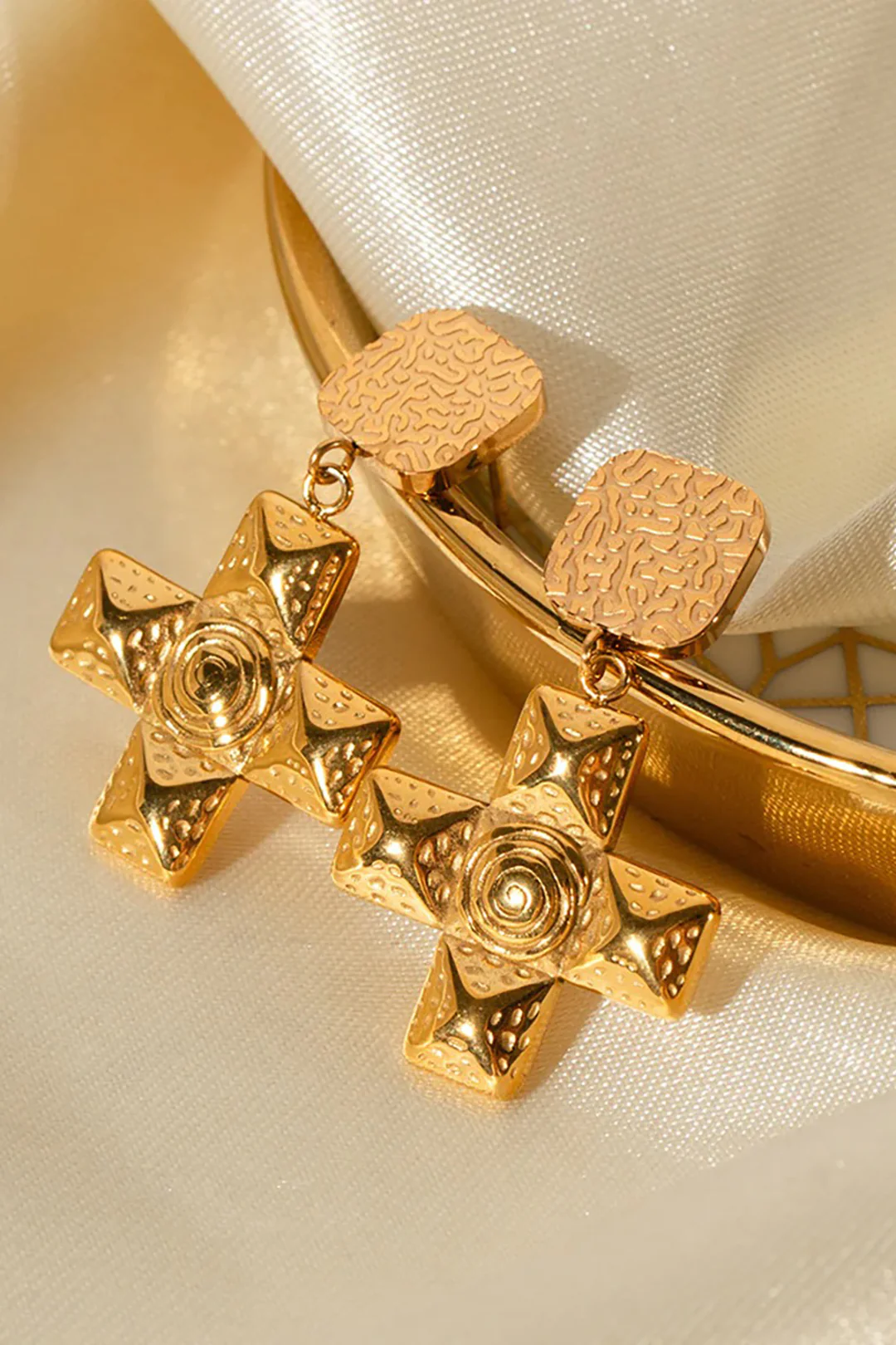 Alloy Cross Irregular Pattern Earrings - Weenar