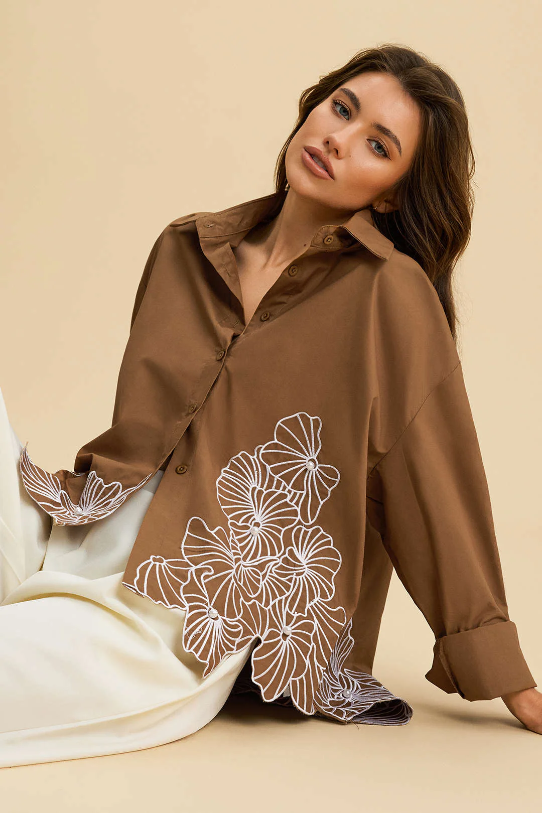 Asymmetrical Embroidery Button Long-Sleeve Shirt - Weenar