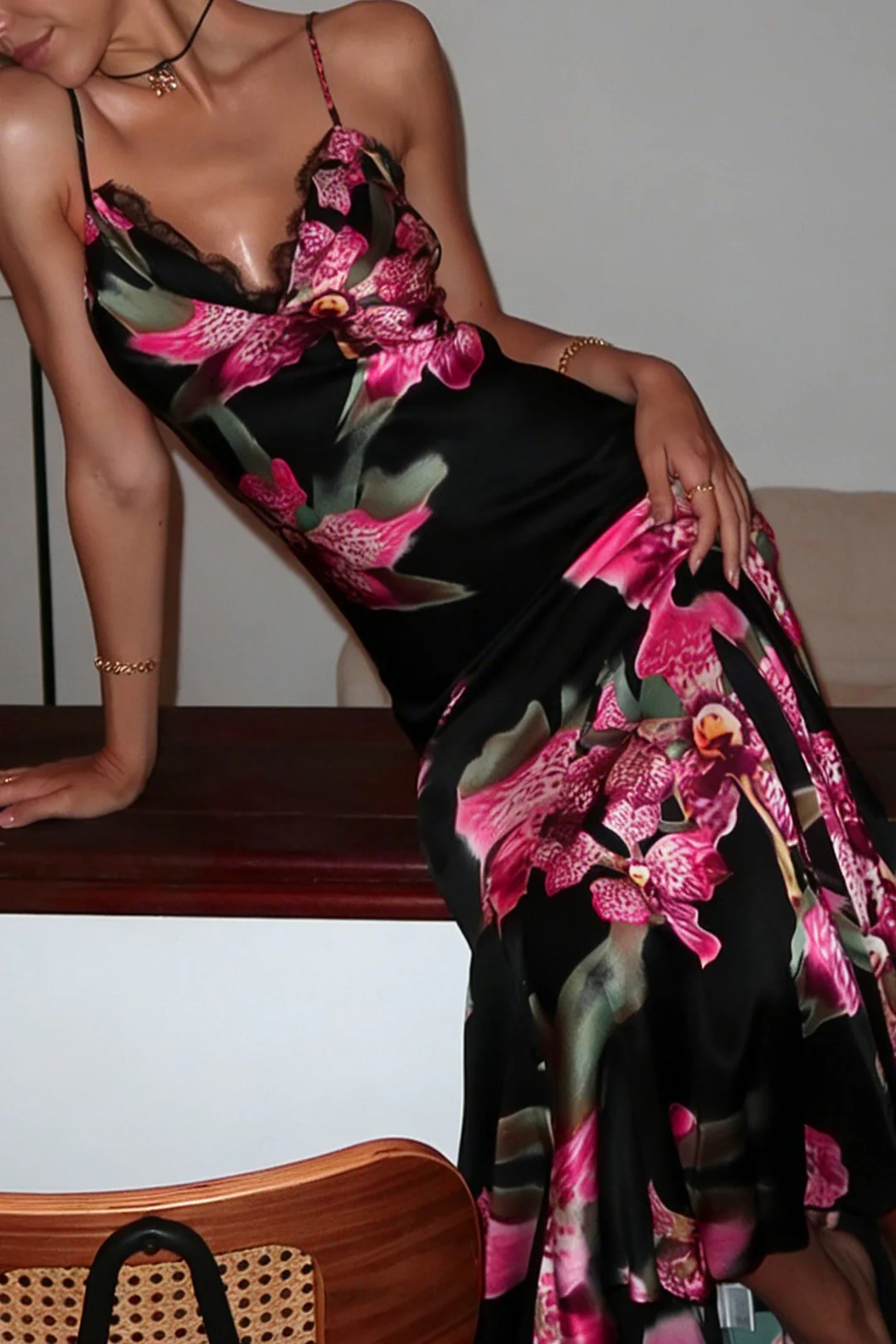 Floral Print Satin Patchwork Lce Trim V-Neck Slip Sleeveless Maxi Dress - Weenar