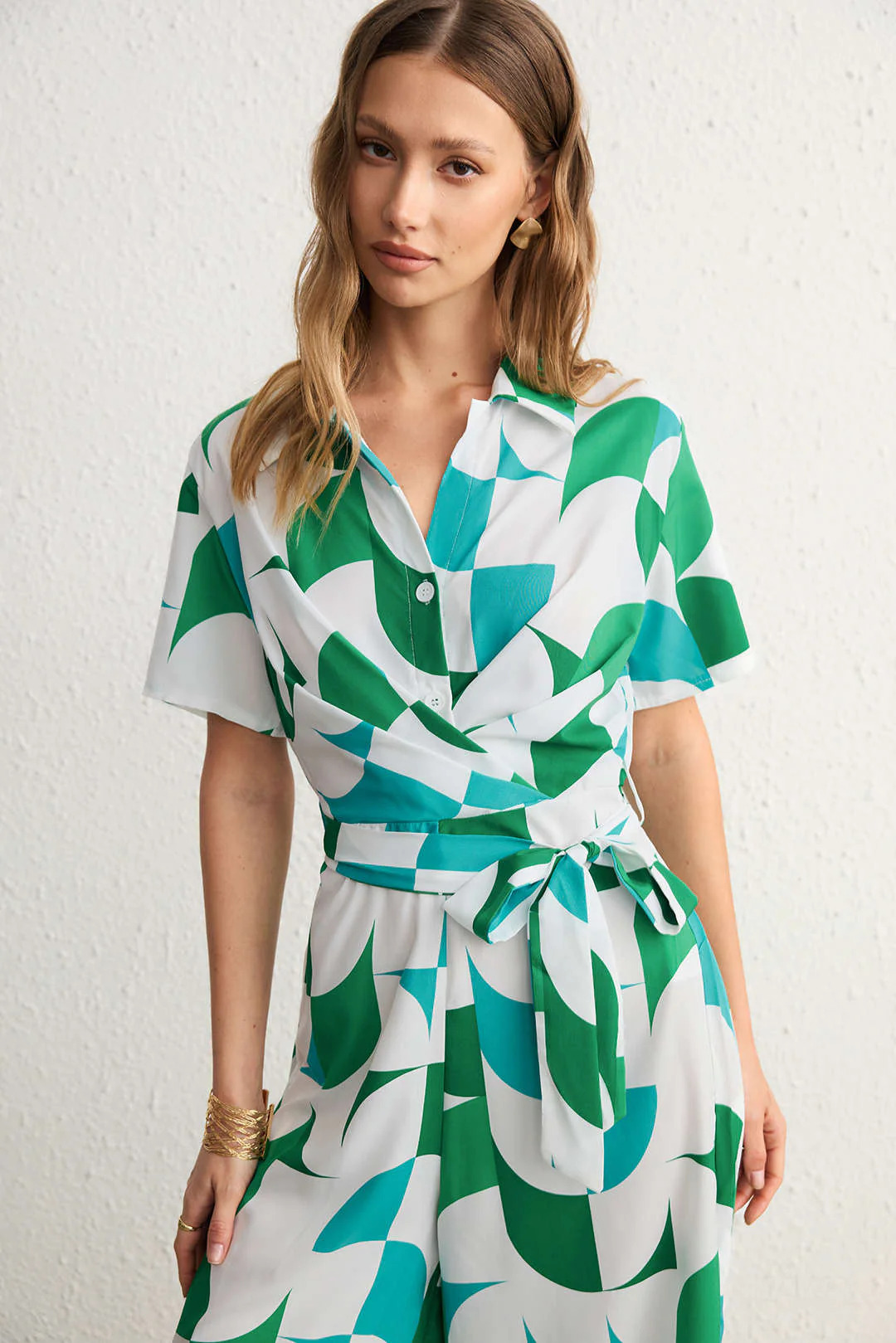 Contrast Geometric Print Lapel Tie-Up Short Sleeve Jumpsuit - Weenar