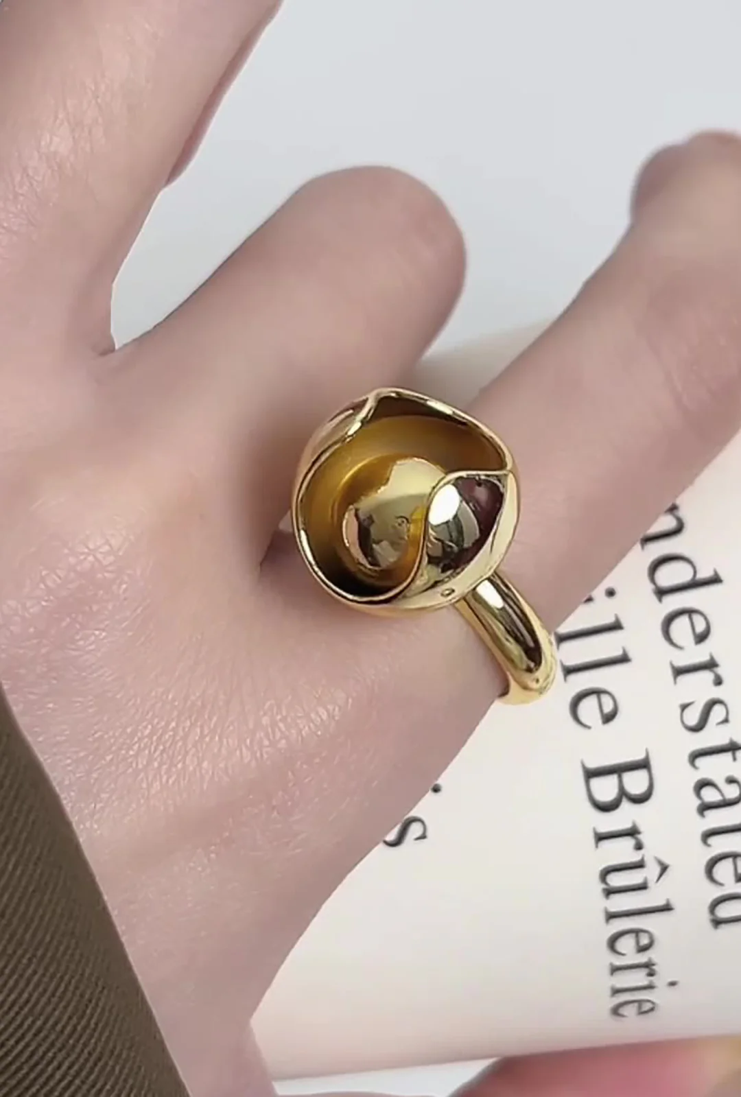 Metal Suspension Ball Open Ring - Weenar