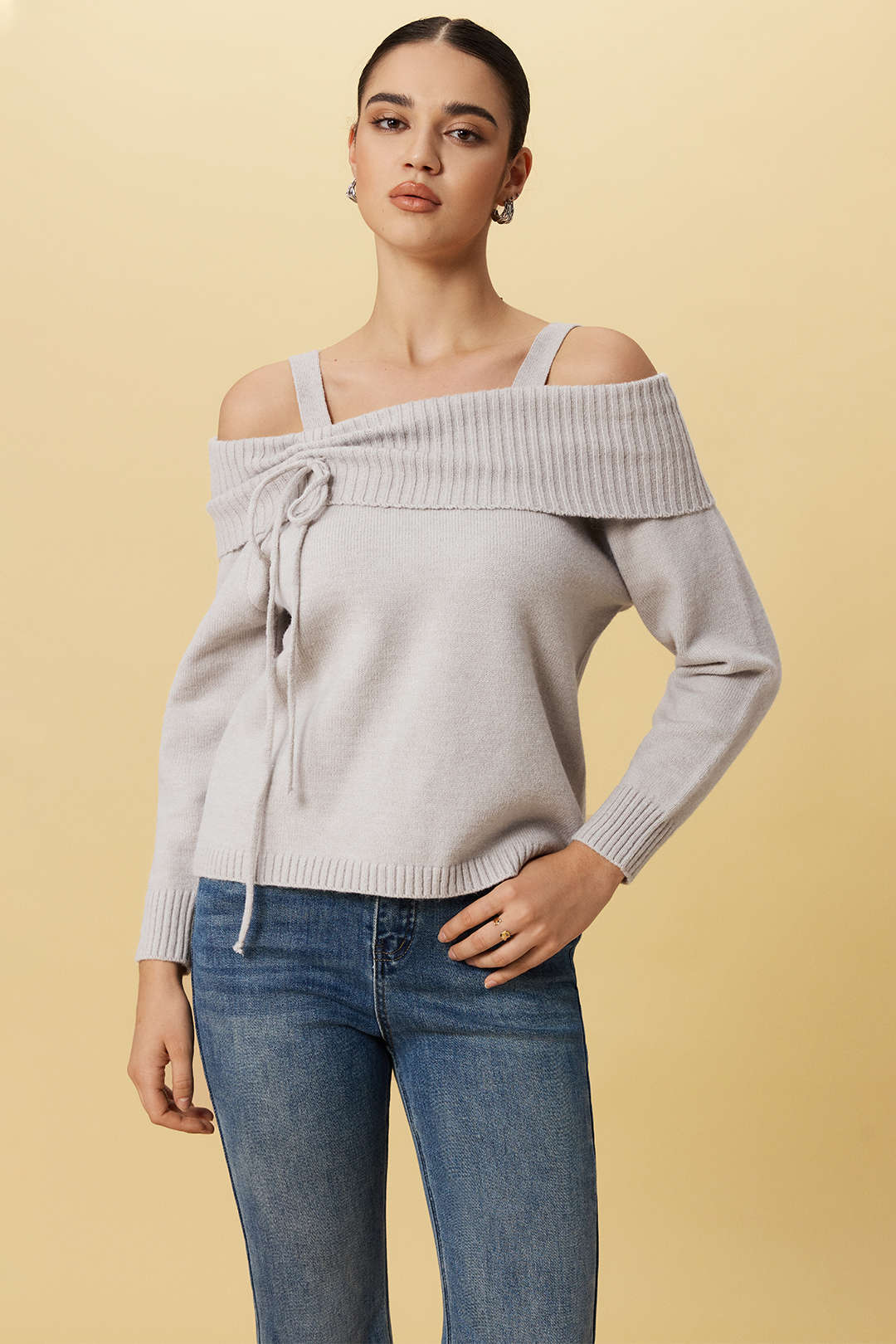 Knit Off-Shoulder Bow Long-Sleeve Top - Weenar
