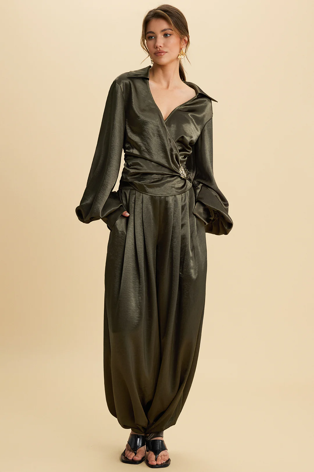 Satin Metallic Decor Ruched V-Neck Long-Sleeve Shirt - Weenar