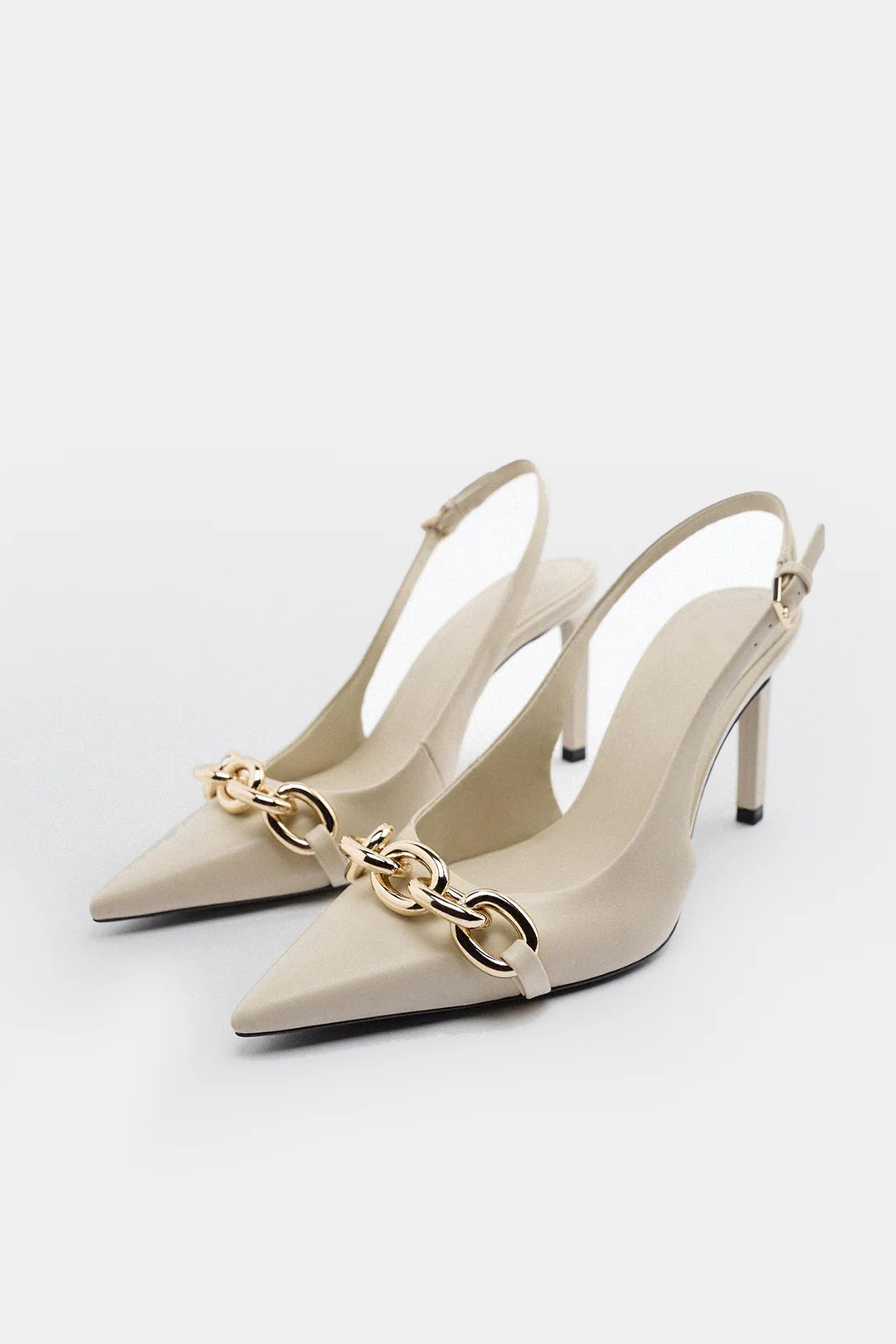 Chain Metallic Pointed Heels - Weenar