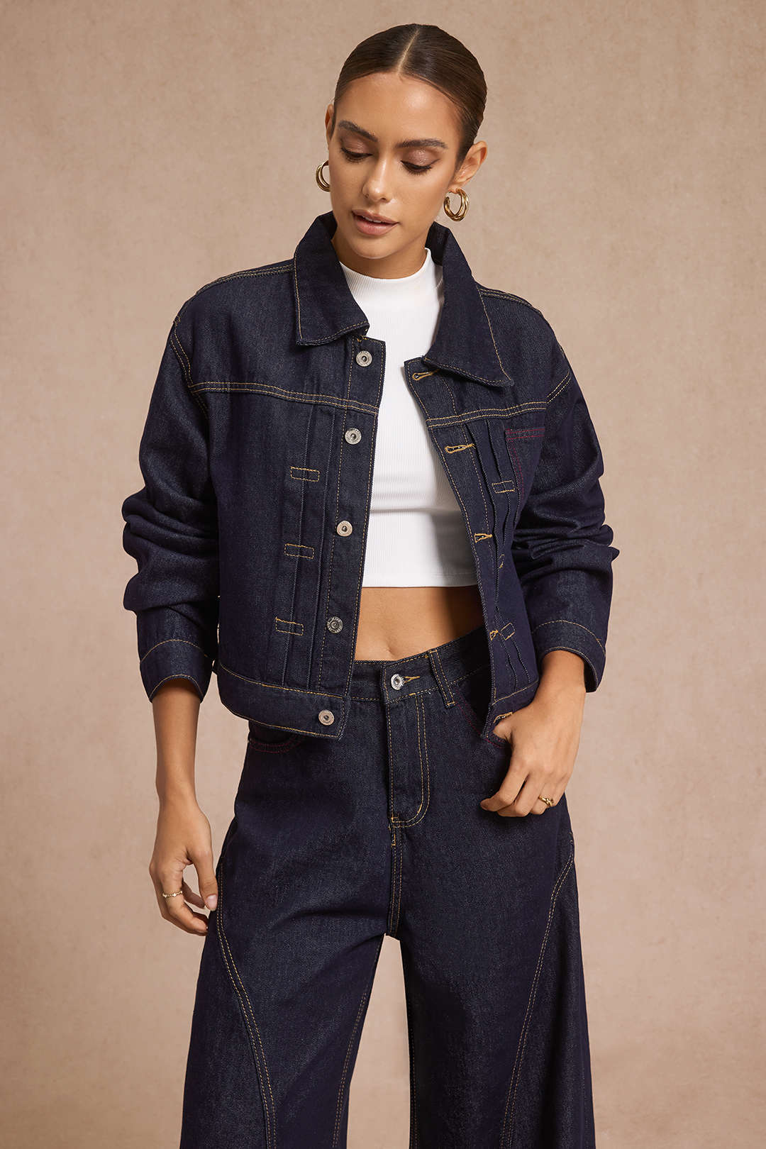 Denim Cropped Jacket And Barrel Jeans Set - Weenar