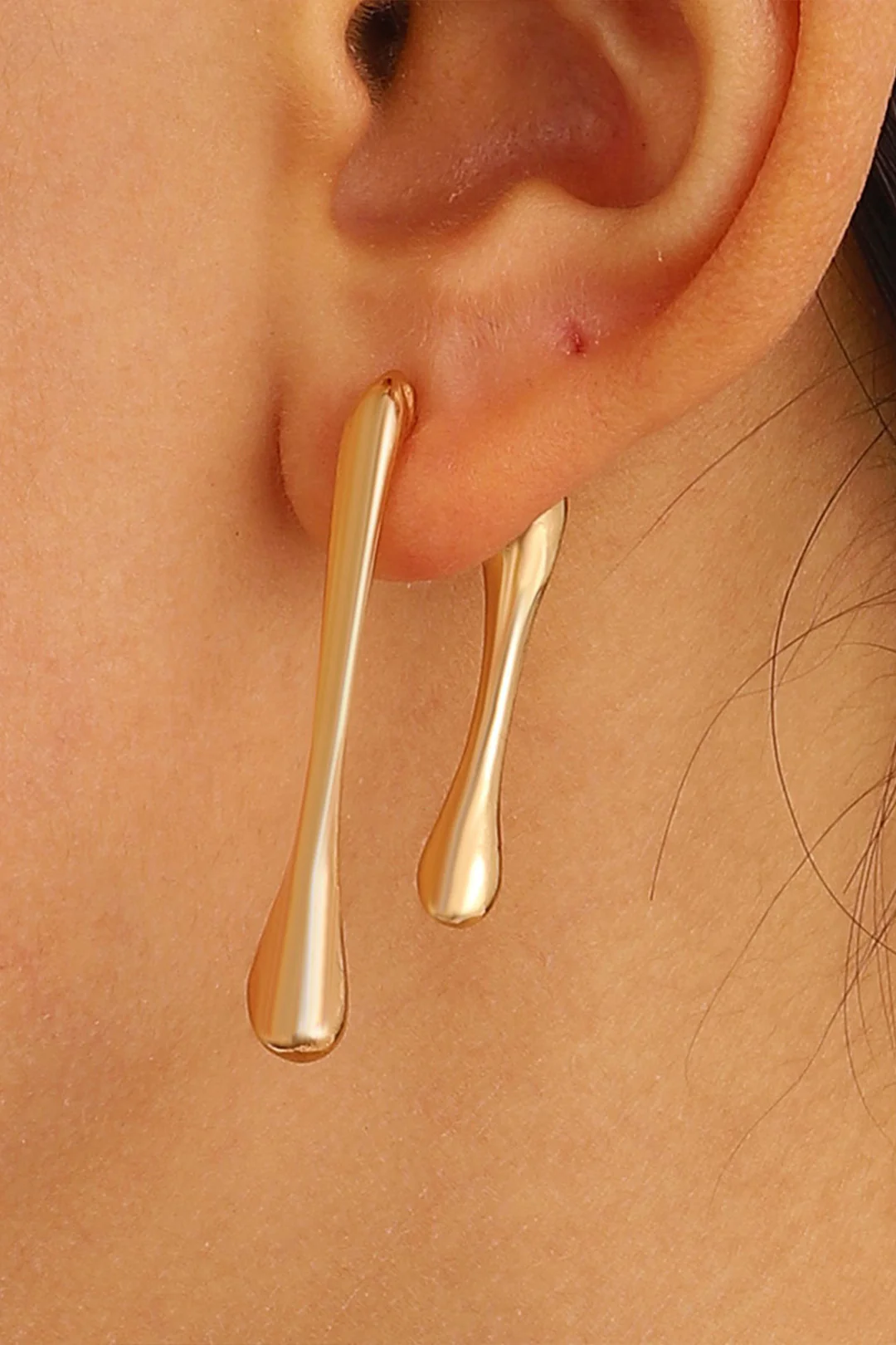 Asymmetrical Droplet Earrings - Weenar