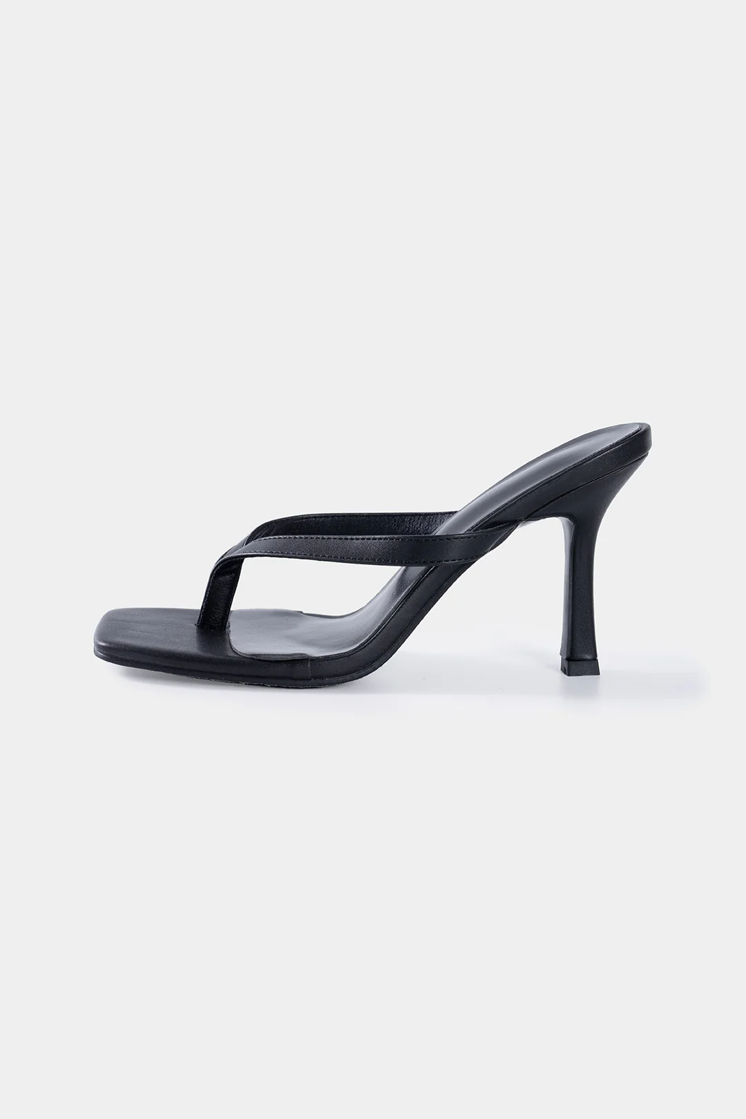 Square-Toe Crisscross Strap Heeled Sandals - Weenar