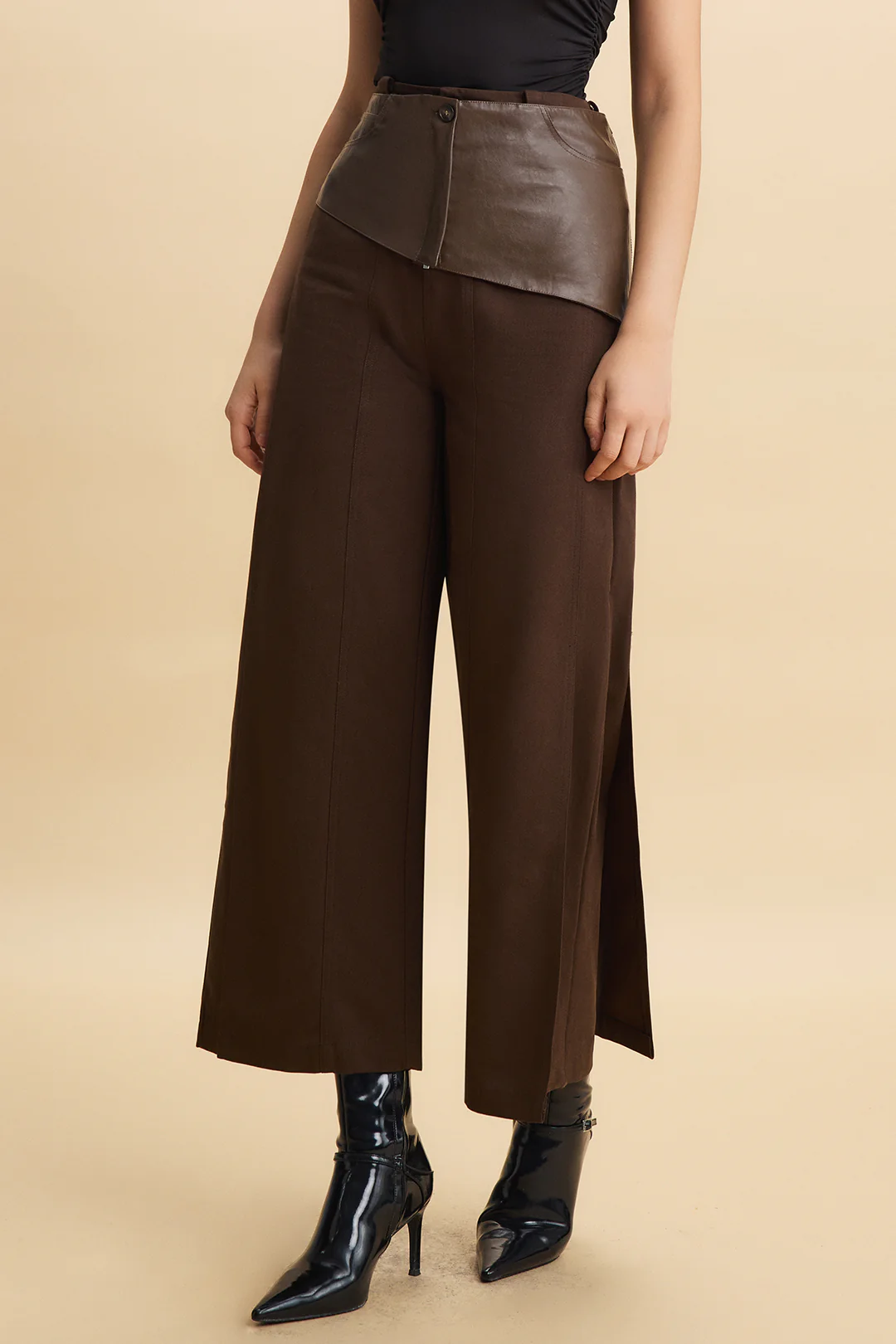 Faux Leather Patchwork Zipper Pocket Trousers - Weenar