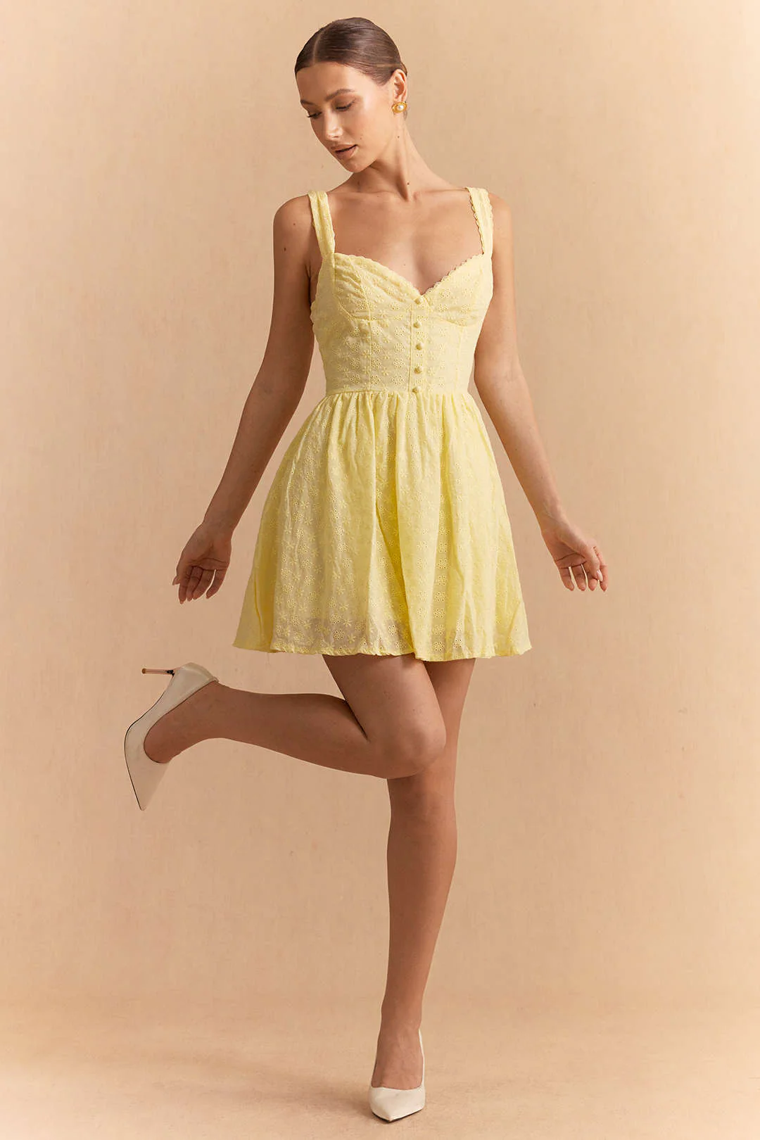 V-Neck Lace Hollow Out Sleeveless Mini Dress - Weenar
