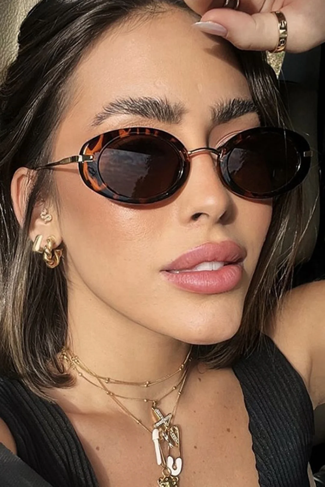 Oval Retro Sunglasses - Weenar