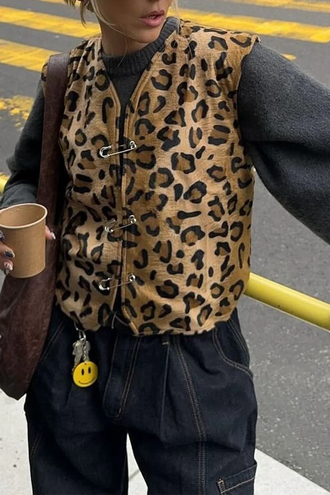 Woolen Leopard Print Hollow Out Vest - Weenar